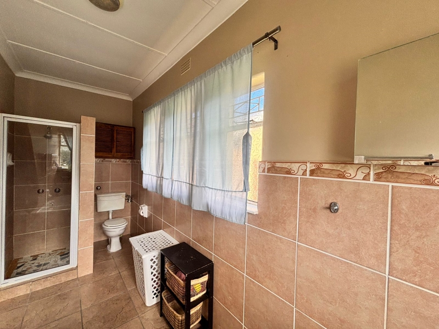 3 Bedroom Property for Sale in La Hoff North West